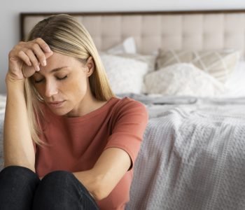 side-view-woman-dealing-with-std